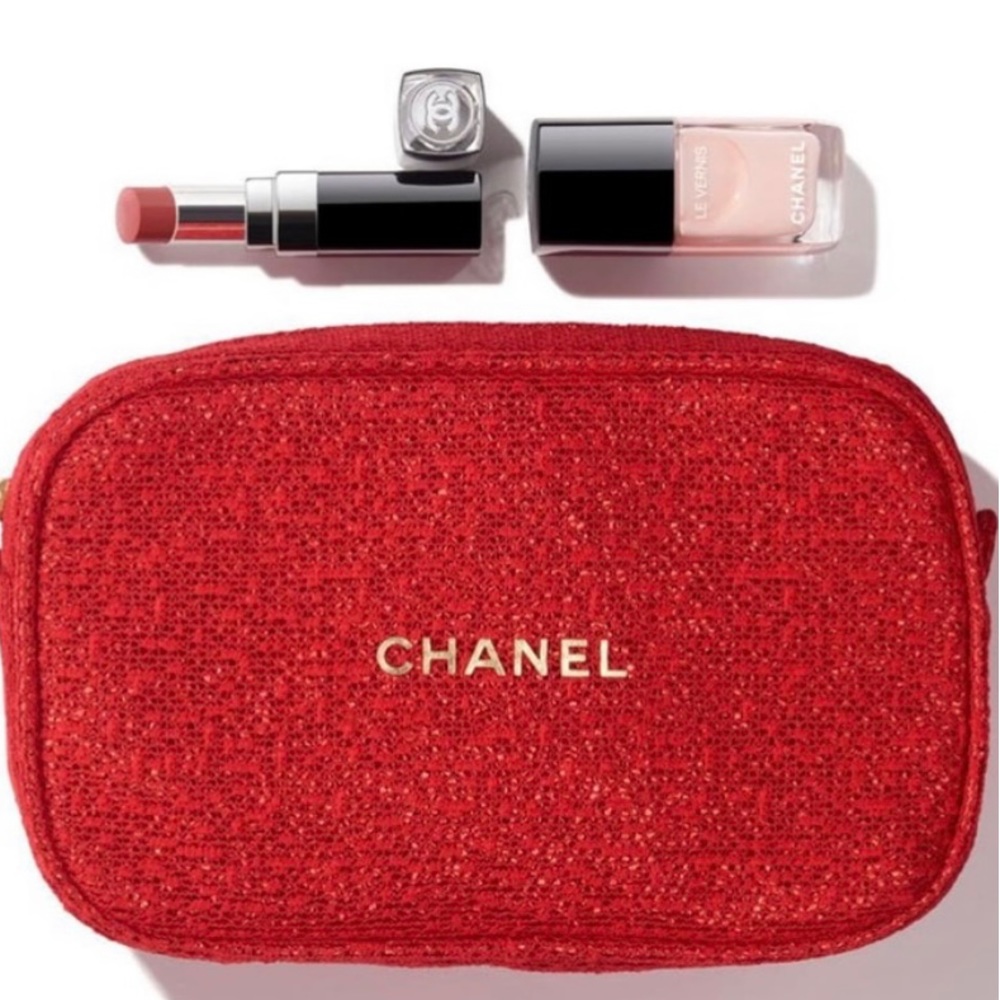 BRAND NEW CHANEL MAKE UP SET